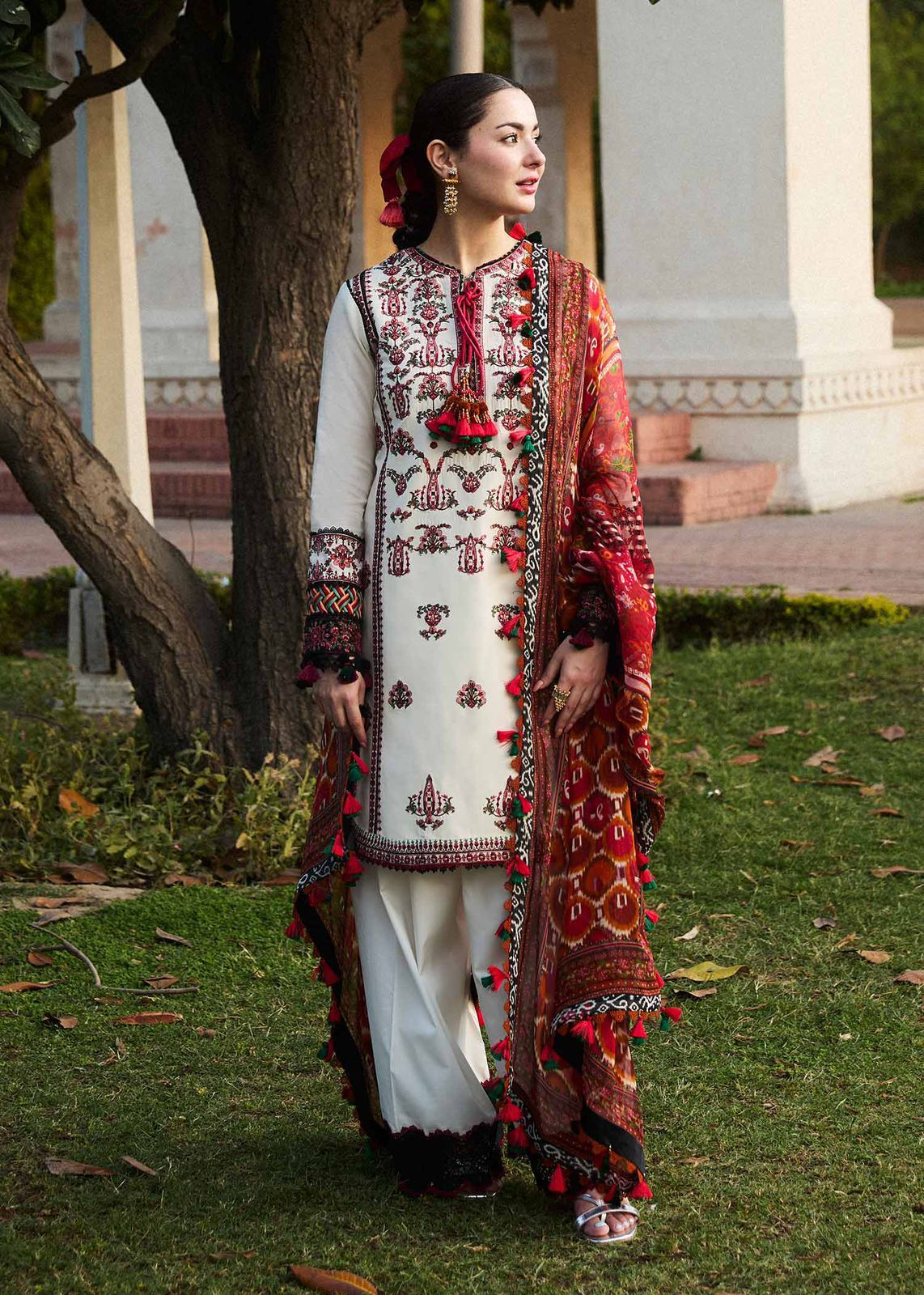 Dhanak Qalamqar