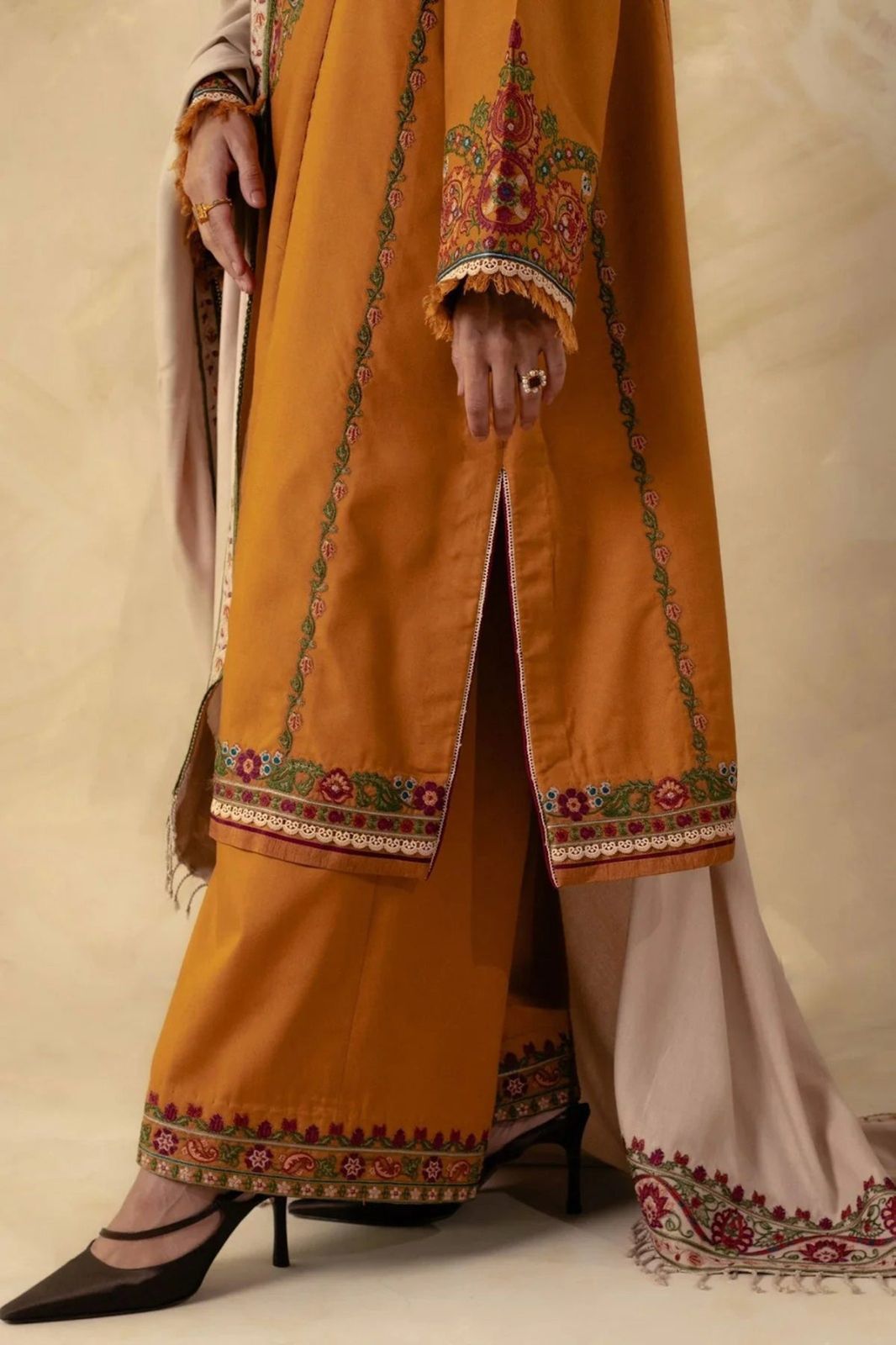 Dhanak Coco