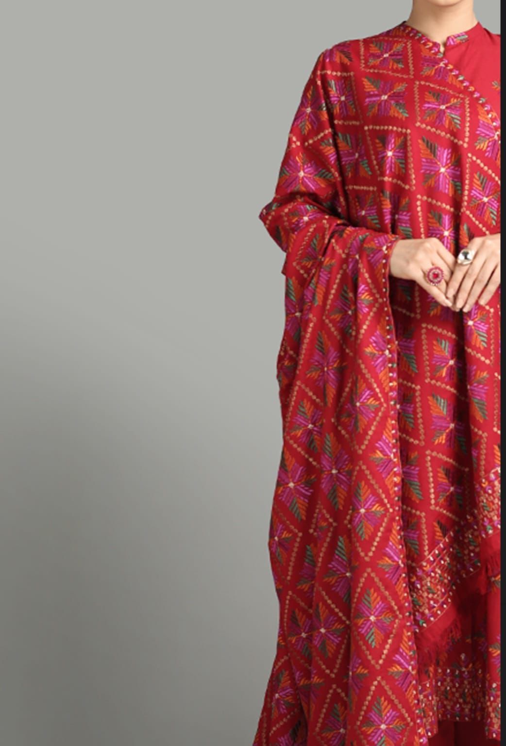 BAREEZE Dhanak