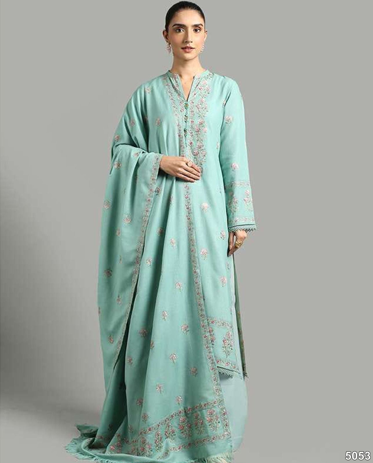 Bareeze Dhanak